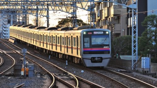 Keisei 3000 series train running between Aoto Station and Keisei-Takasago Station