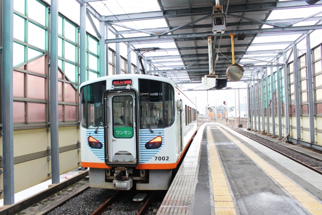 Ichibata Electric Railway 7000 series train