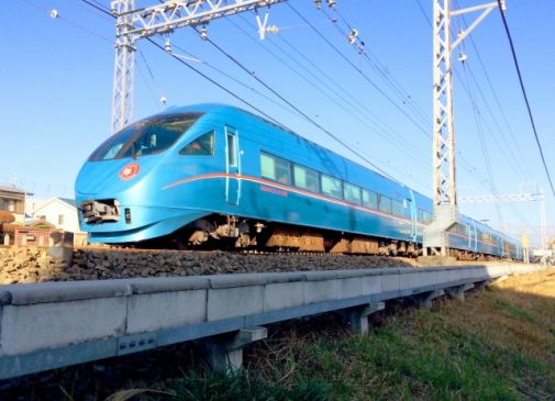 Tokyo Metro operates all night on New Year’s Eve – “Metro New Year” runs for Enoshima