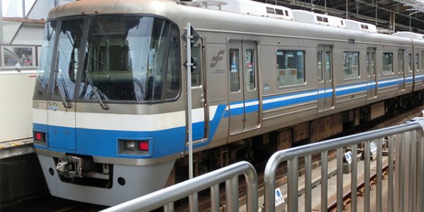 Japan’s first hybrid gates in Fukuoka Subway – Accept both Traffic IC and credit cards