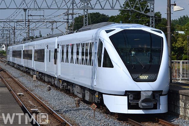 Tobu N100 series train that will start operation as the Limited Express "SPACIA X" on July 15, 2023 (Sat) (Katsumi/TOKYO STUDIO)