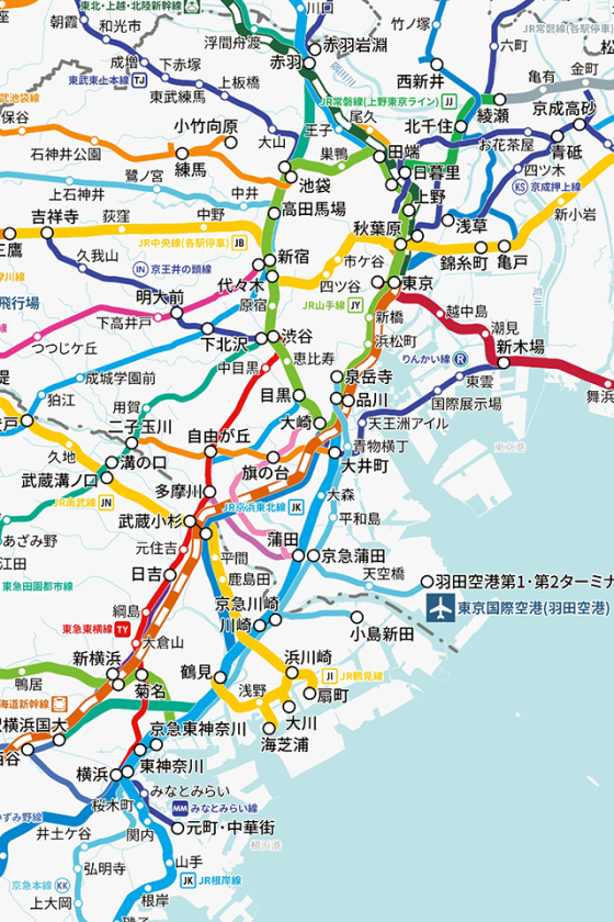 [Before improvement] When the map is zoomed out, parallel lines, metro tracks, and many station names disappear.