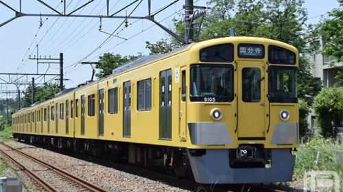 Seibu Railway's 9000 series EMU operates on the Tamako Line and other lines (Katsumi Yokoyama)