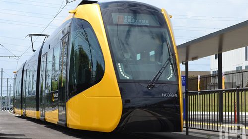 Utsunomiya Light Rail HU300 series EMU (Katsumi Yokoyama)